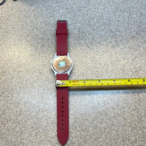 ALABAMA FANS. RED and WHITE WATCH WITH WHITE A ON FACE.  NEW BATTERY main image 8